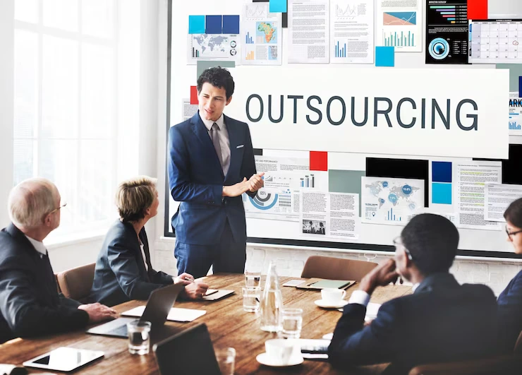 6 Benefits of Outsourcing Financial Modelling to a Specialised Service Provider 